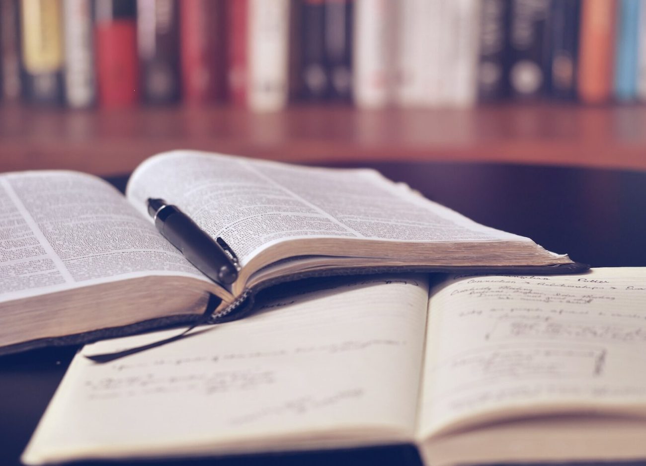 aaron-burden-QJDzYT_K8Xg-unsplash